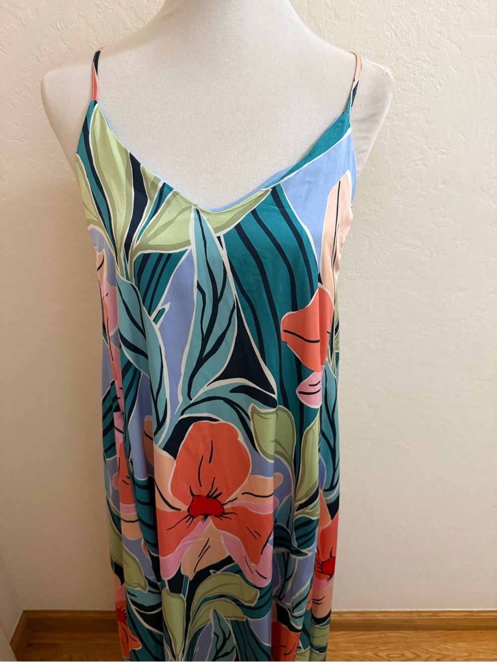 Nicole Miller Floral Maxi Dress - Picture 3 of 4